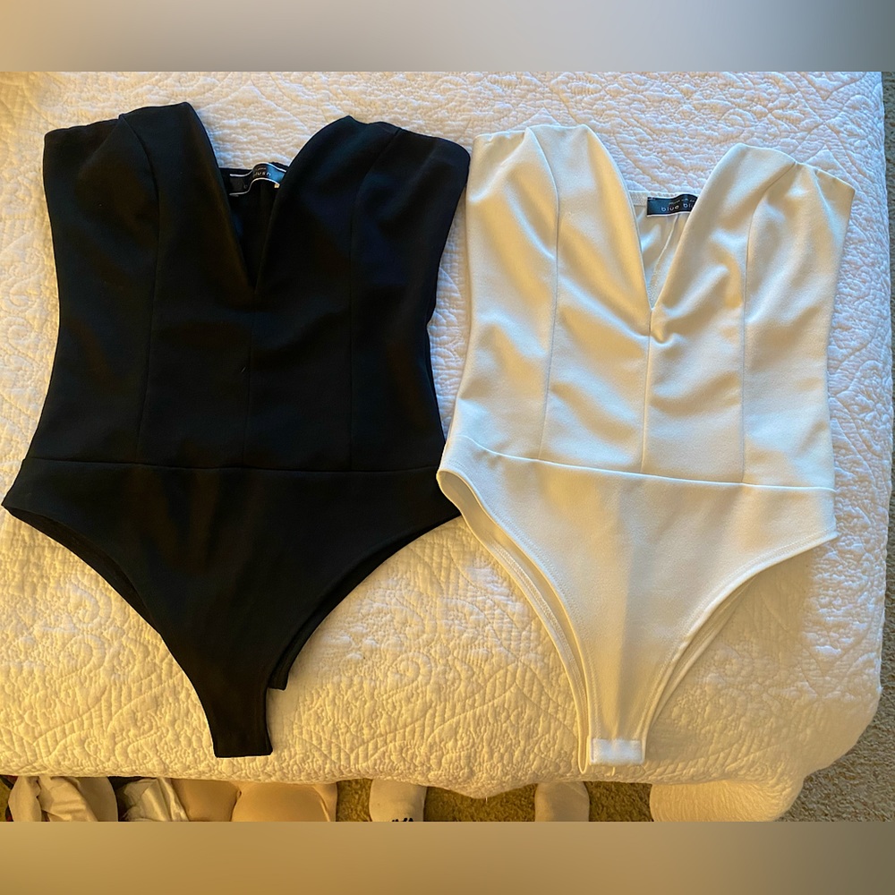 V plunge bodysuit